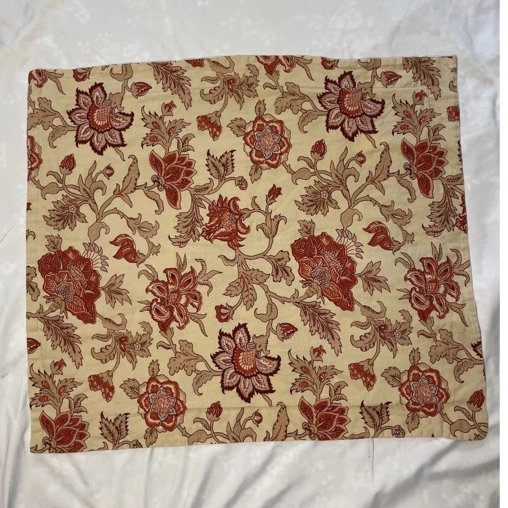 Set of 2 Pottery‎ Barn Tascha Palampore Jacobean Persimmon Rust Red Pillow Shams
